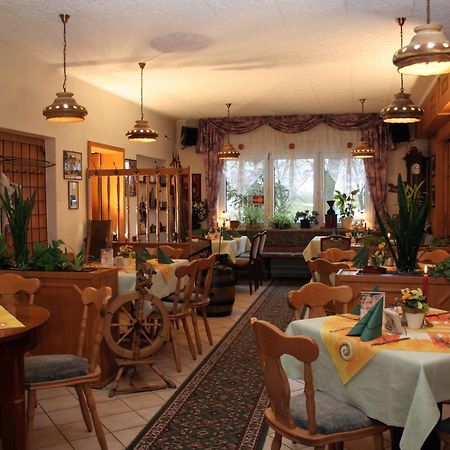 佐尔·灵登家庭酒店 Panschwitz-Kuckau 外观 照片