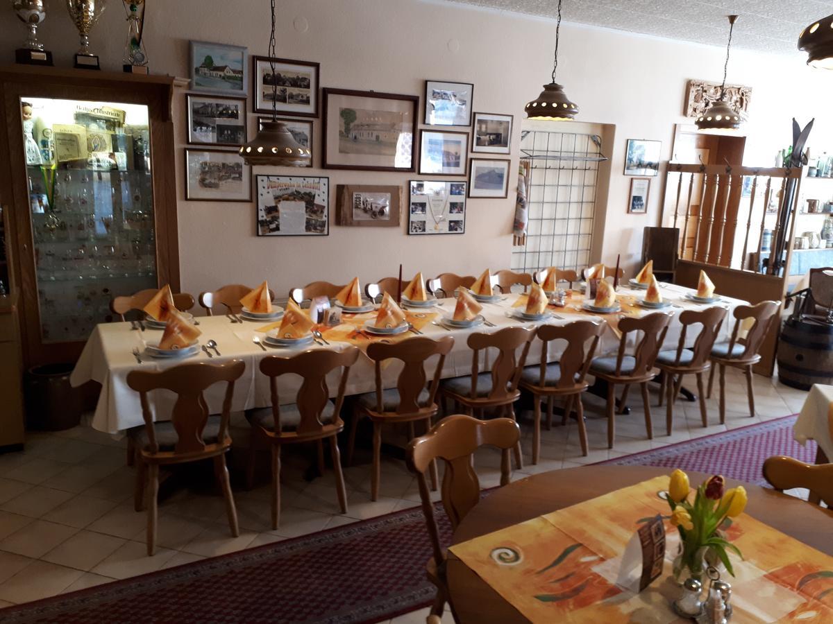 佐尔·灵登家庭酒店 Panschwitz-Kuckau 外观 照片