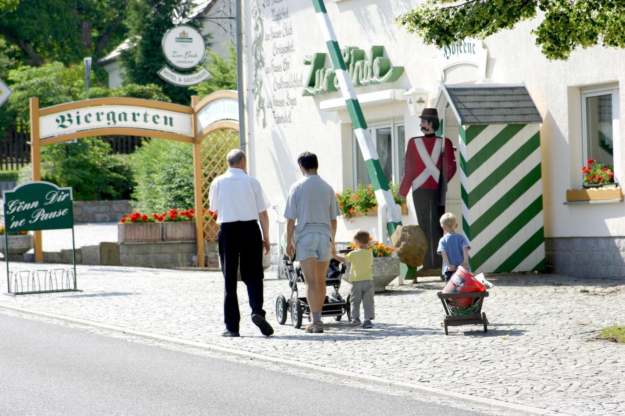 佐尔·灵登家庭酒店 Panschwitz-Kuckau 外观 照片